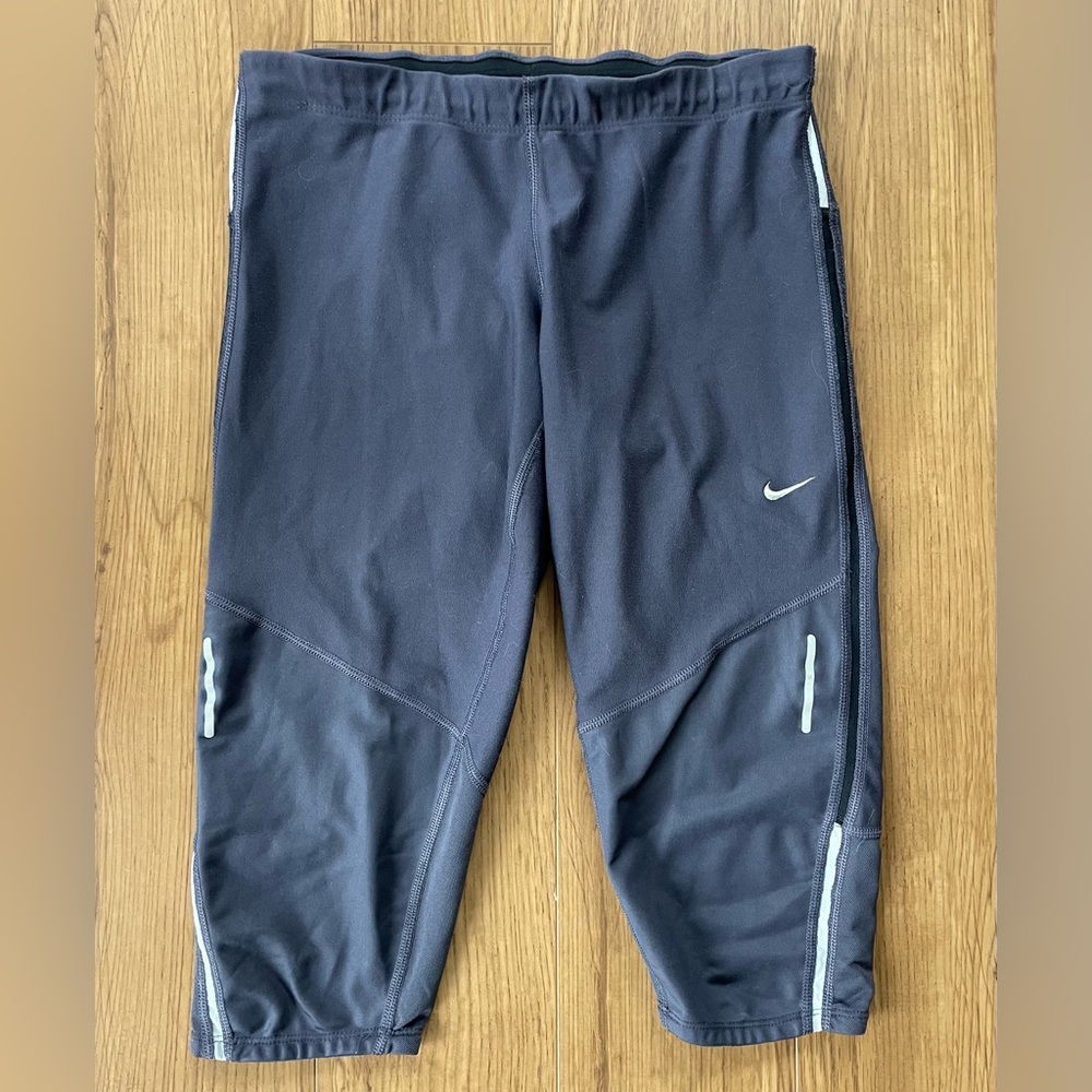 Nike Athletic Capri Leggings